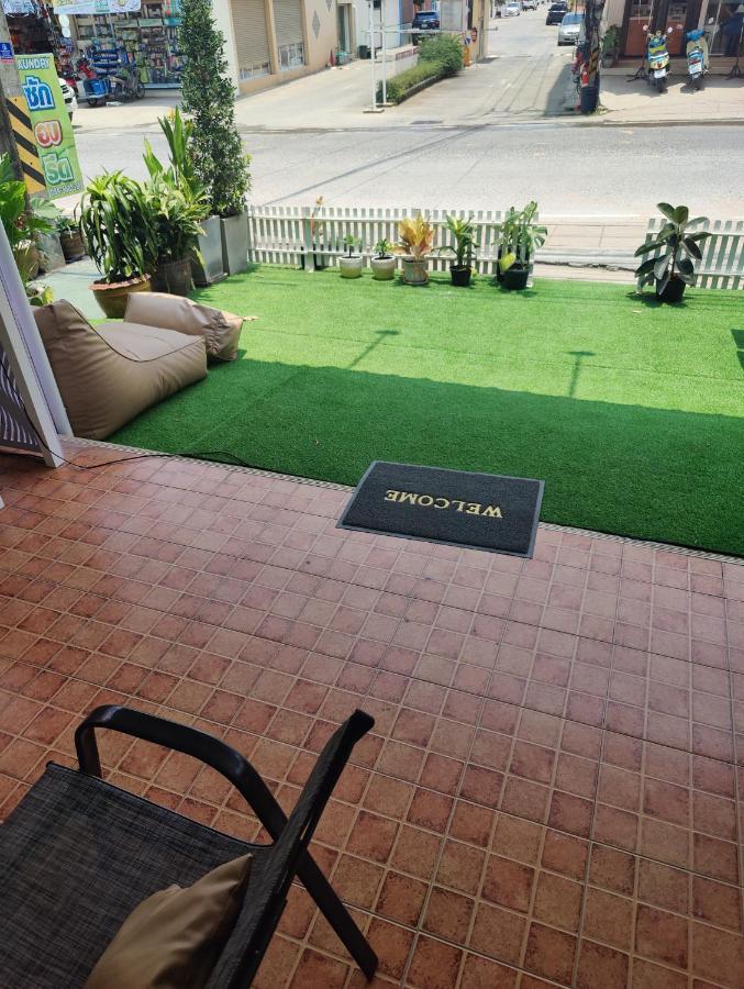 Cafe Nana Hotel Nong Prue Exterior foto